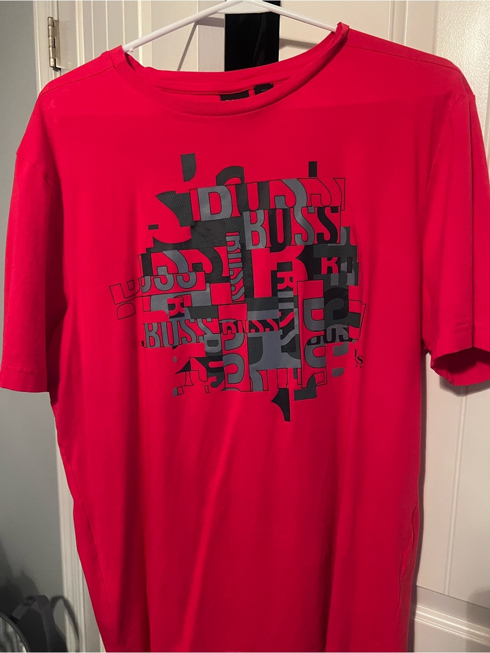 Men's BOSS stretch t-shirt.